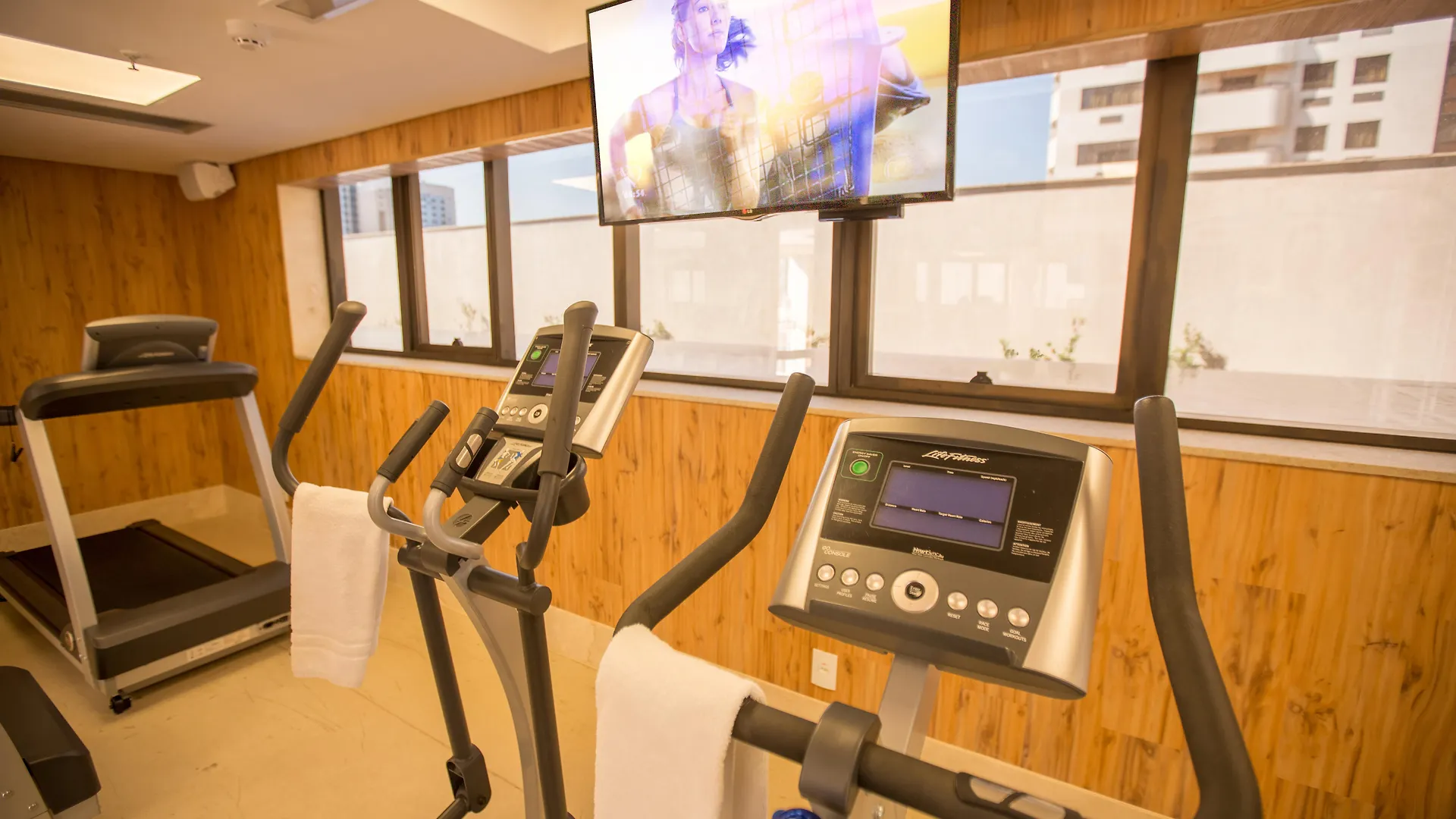 Cullinan Hplus Premium Brasilia Hotel