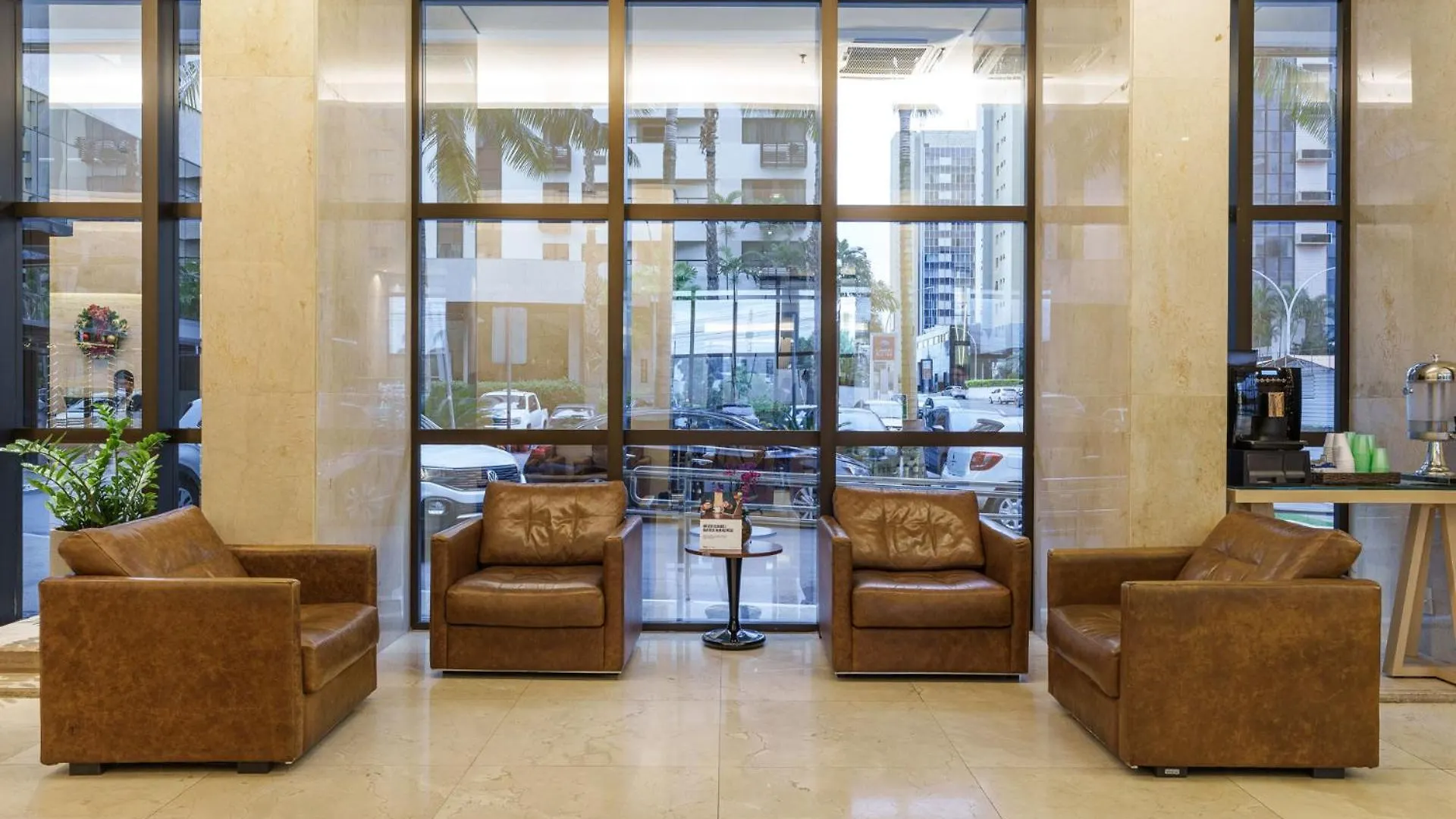 Cullinan Hplus Premium Brasilia Brazil
