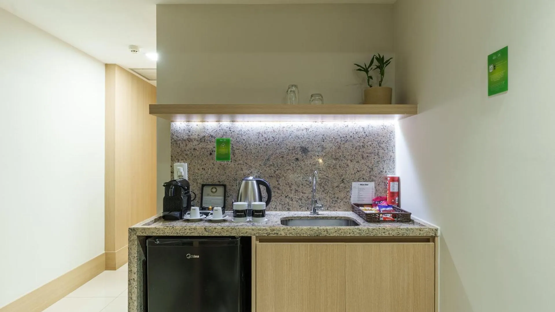 Hotel Cullinan Hplus Premium Brasilia